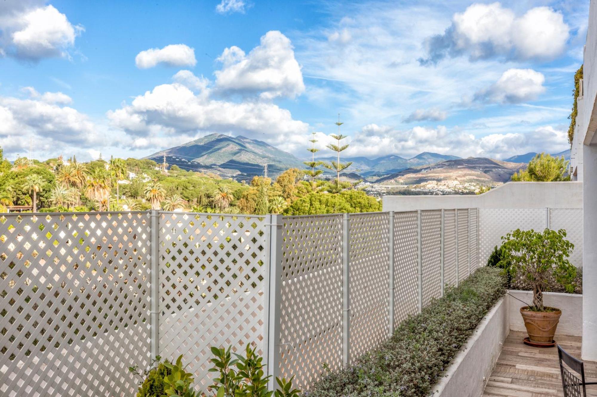 マルベーリャJardines De Andaluciaアパートメント エクステリア 写真